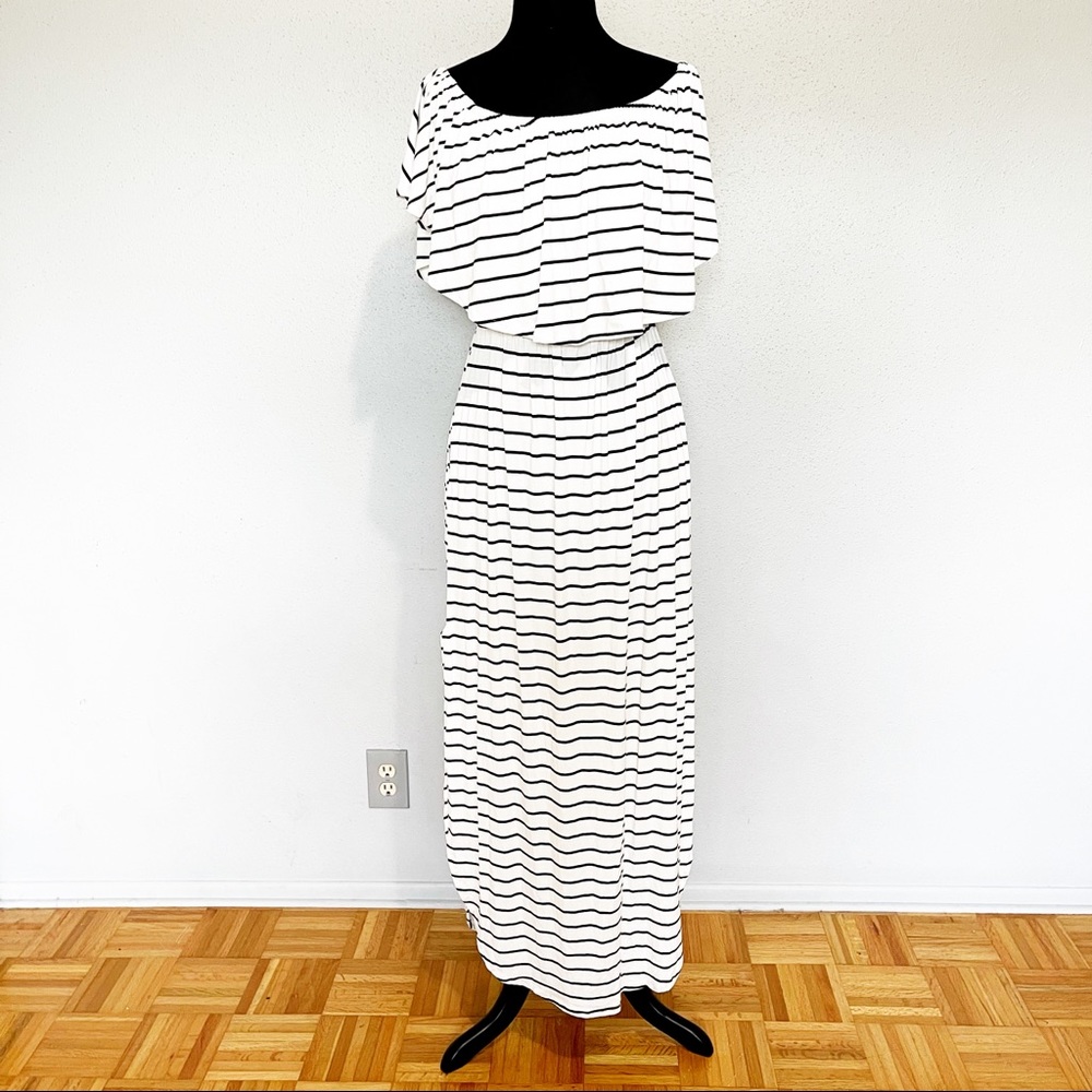 Striped Maxi Dress off Shoulder Size S